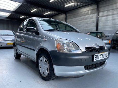 Toyota Yaris - 1.0 16V VVT-i Terra 5-deurs 152.xxx NAP - 1