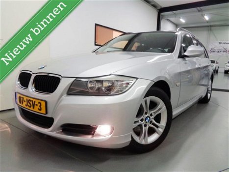 BMW 3-serie Touring - 316i Business Line/ Navi/ PDC/ Bluetooth - 1