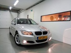 BMW 3-serie Touring - 316i Business Line/ Navi/ PDC/ Bluetooth