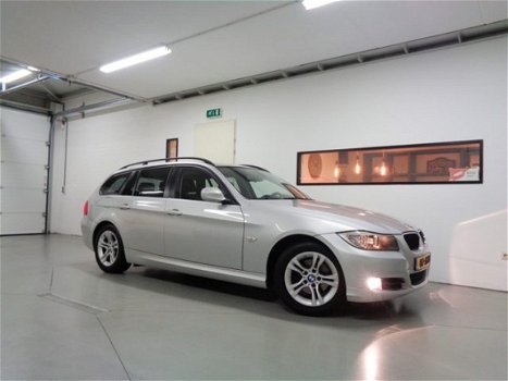 BMW 3-serie Touring - 316i Business Line/ Navi/ PDC/ Bluetooth - 1