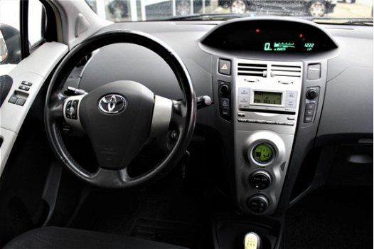 Toyota Yaris - 1.4 D-4D Luna /NAP/AIRCO/5DEURS/ - 1