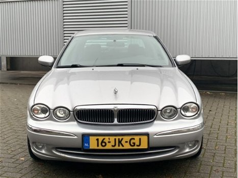 Jaguar X-type - 2.0 V6 Leder/Airco/Youngtimer/Boekjes aanwezig Motor lampje brand - 1