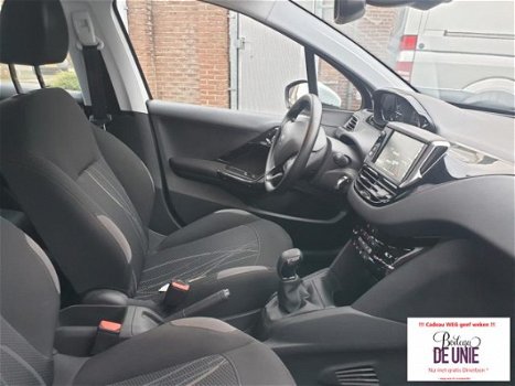 Peugeot 208 - Executive 1.2 Navigatie Clima - 1