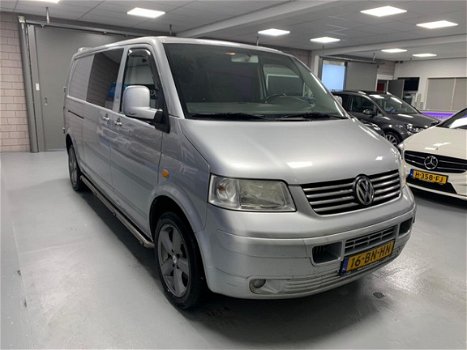 Volkswagen Transporter - 2.5 TDI 340 Highline DC 6Bak 174pk - 1