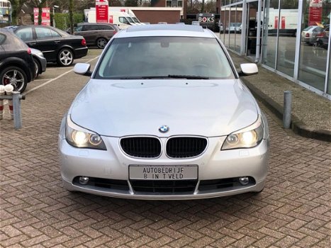 BMW 5-serie - 530i Executive AUT LEDER NAVI XENON SCHUIFDAK GORDIJN - 1