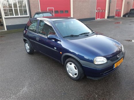 Opel Corsa - 1.2i-16V Onyx met nieuwe APK - 1