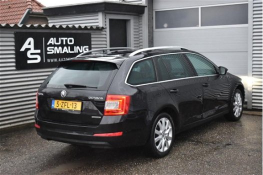 Skoda Octavia Combi - 1.6 Tdi 110pk Greenline Businessline *XENON/NAVI - 1