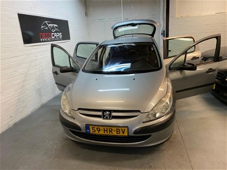 Peugeot 307 - 1.6-16V XR AUTOMAAT//NIEUWE APK//5 DEURS - 1