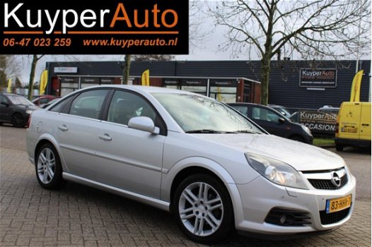 Opel Vectra GTS - 1.6-16V Executive NAVI CLIMATE GARANTIE - 1