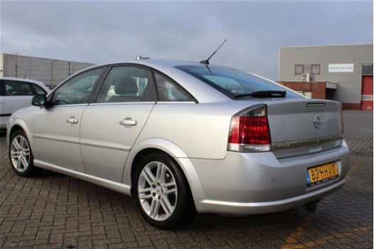 Opel Vectra GTS - 1.6-16V Executive NAVI CLIMATE GARANTIE - 1