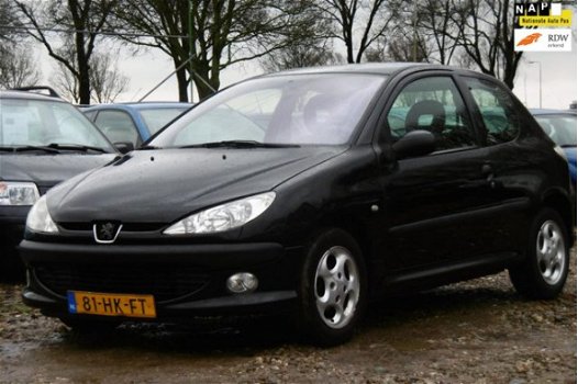 Peugeot 206 - 1.4 XS BJ2001 NAP/AIRCO/ELEKRAM/1JR APK - 1