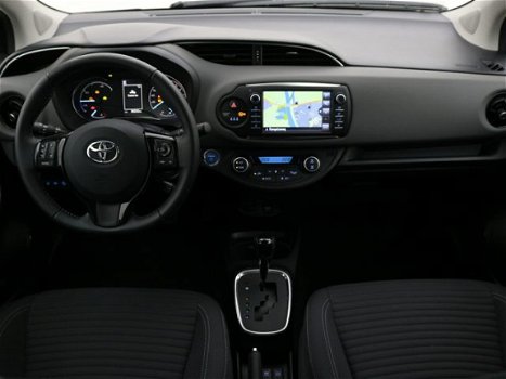 Toyota Yaris - 1.5 Hybrid Dynamic - 1