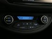 Toyota Yaris - 1.5 Hybrid Dynamic - 1 - Thumbnail