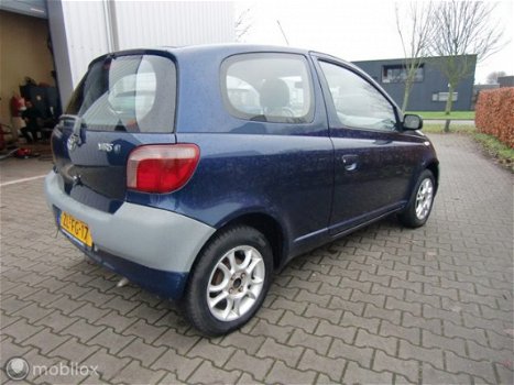 Toyota Yaris - 1.0-16V VVT-i APK 3-12-2020 INRUIL MOGELIJK - 1