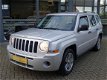 Jeep Patriot - 2.4 Sport Adventure 4wd Airco Cruise Lm.velgen Navi Elec.pakket - 1 - Thumbnail