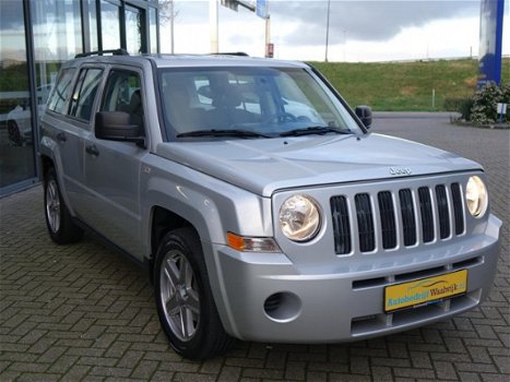 Jeep Patriot - 2.4 Sport Adventure 4wd Airco Cruise Lm.velgen Navi Elec.pakket - 1