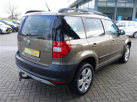 Skoda Yeti - 1.2 TSI Elegance Airco Pdc Lm.velgen Elec.pakket Stoelverwarming Radio/cd/aux - 1