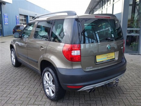 Skoda Yeti - 1.2 TSI Elegance Airco Pdc Lm.velgen Elec.pakket Stoelverwarming Radio/cd/aux - 1