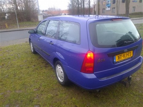 Ford Focus Wagon - 1.4-16V Ambiente SUPER LEUKE AUTO MET APK DUS ECHT GOEDKOOP RIJDEN OF KOM LANGS - 1