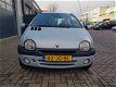 Renault Twingo - 1.2 Hélios APK /airco/nw distributie+w/elek.ramen/cv/stuurbekrachtiging - 1 - Thumbnail