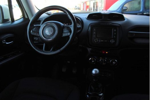 Jeep Renegade - 1.4 MultiAir Limited Navi, Stoelverwarming, Airco Info: dhr Elbers 0492-588982 whats - 1