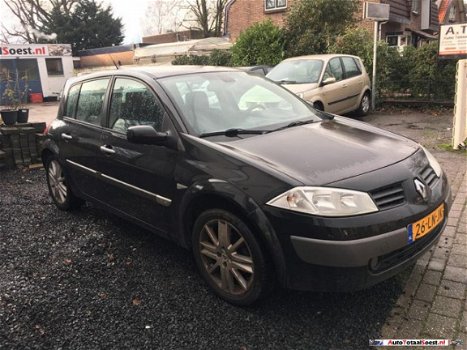 Renault Mégane - 1.6 16V Privilège Luxe - 1