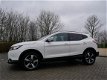 Nissan Qashqai - 1.5 dCi Design Edition Panorama Navi Camera 3D - 1 - Thumbnail