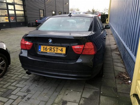 BMW 3-serie - 320i Luxury Line - 1
