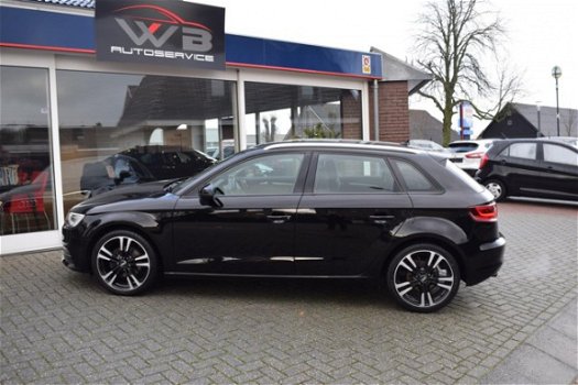 Audi A3 Sportback - 1.6 TDI Ambition Pro Line plus Navigatie Xenon S-Tronic - 1