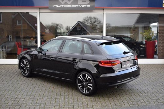 Audi A3 Sportback - 1.6 TDI Ambition Pro Line plus Navigatie Xenon S-Tronic - 1