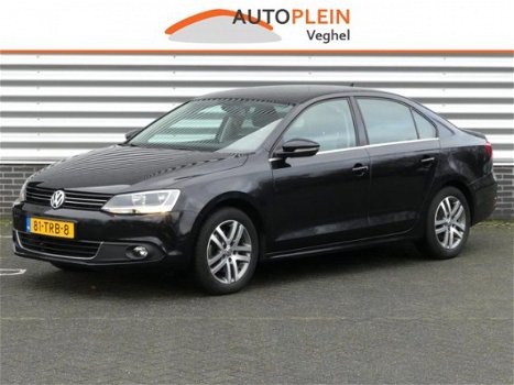 Volkswagen Jetta - 1.4 TSI Highline DSG, Navi, PDC, Klima, HDD - 1