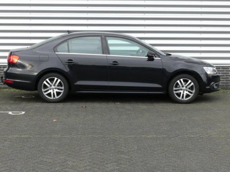 Volkswagen Jetta - 1.4 TSI Highline DSG, Navi, PDC, Klima, HDD - 1