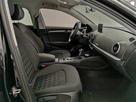 Audi A3 Sportback - 1.4 e-tron PHEV Attraction Pro Line plus | € 18.995 incl. BTW | navigatiesysteem - 1