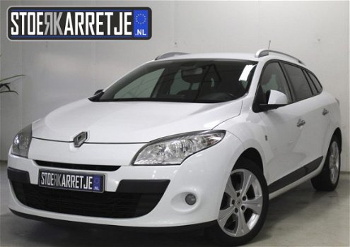 Renault Mégane Estate - 1.4 TCe Dynamique 130 pk NIEUWSTAAT navigatie, 17 inch, parkeersensoren acht - 1