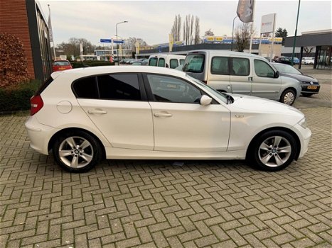 BMW 1-serie - 116i Introduction 5 drs Airco nette staat - 1