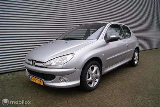 Peugeot 206 - 1.6-16V 3DRS Quiksilver INCL NW APK - 1