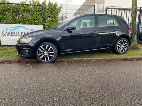 Volkswagen Golf - 1.2 TSI Highline Nieuw staat bomvol - 1