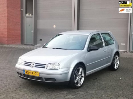 Volkswagen Golf - 1.6-16V Airco (rijd schakel perfect) - 1