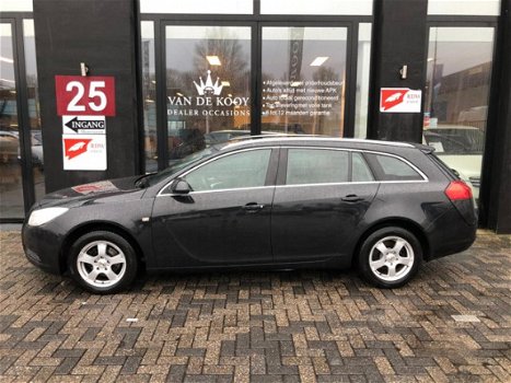 Opel Insignia Sports Tourer - 1.8 Edition 6/12 M Garantie - 1