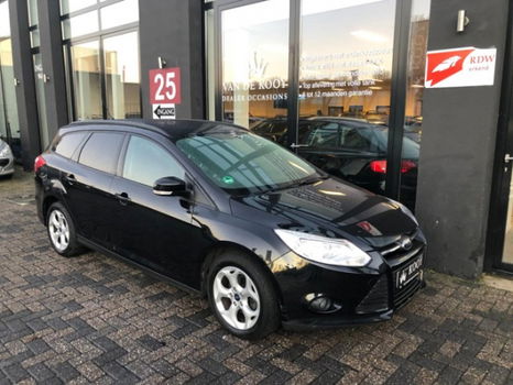 Ford Focus Wagon - 1.0 EcoBoost Trend 125pk Turbo 6/12 M Garantie - 1