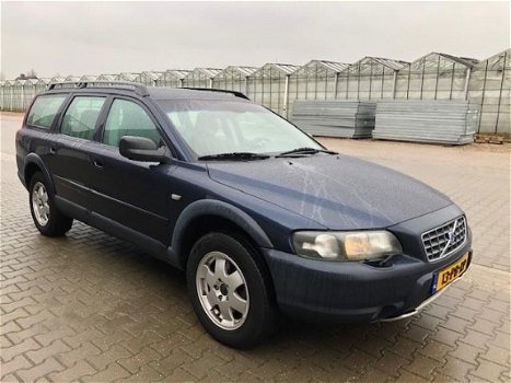 Volvo XC70 - 2.5 T Geartronic Comfort Line 1ste eigenaar, Autmaat, Airco climate, Elek ramen, radio - 1