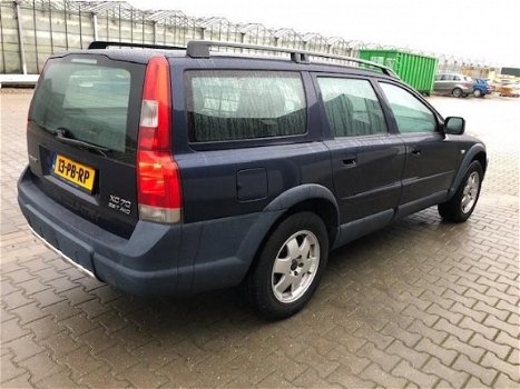 Volvo XC70 - 2.5 T Geartronic Comfort Line 1ste eigenaar, Autmaat, Airco climate, Elek ramen, radio - 1