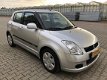 Suzuki Swift - 1.5 GLS 1ste eigenaar, Autmaat, 4 deur, weining km, Airco, Elek ramen, radio CD spele - 1 - Thumbnail