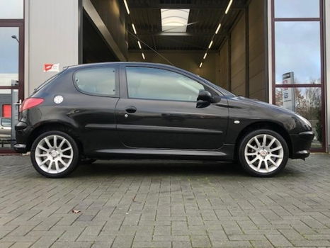 Peugeot 206 - 1.4 Pop' Art ///NIEUWE APK/// - 1