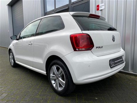 Volkswagen Polo - 1.2 highline match veel opties airco navi pdc cruise control stoelverwarming etc - 1