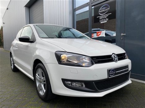 Volkswagen Polo - 1.2 highline match veel opties airco navi pdc cruise control stoelverwarming etc - 1