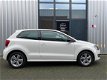 Volkswagen Polo - 1.2 highline match veel opties airco navi pdc cruise control stoelverwarming etc - 1 - Thumbnail