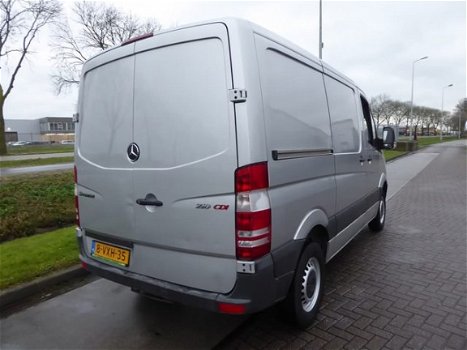 Mercedes-Benz Sprinter - 210 cdi l1h1 - 1