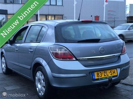 Opel Astra - 1.3 CDTi Business|Airco|6 Bak|APK 26-2-21| - 1