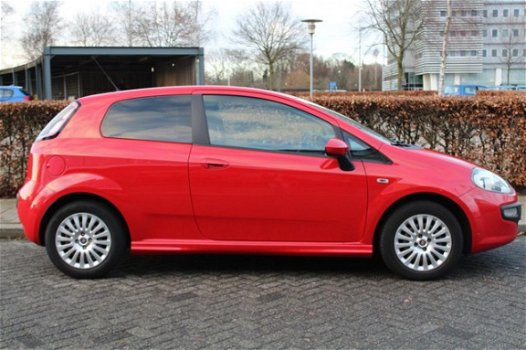 Fiat Punto Evo - 1.3 Orig. NL. Airco. Cruise. Elek. Ramen. MF-stuur - 1